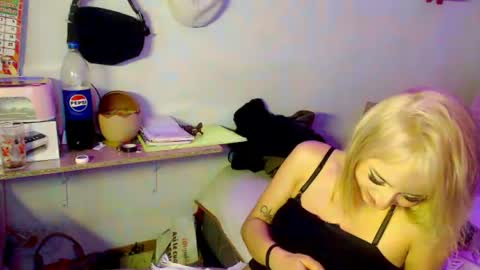 foxbunny_xd online show from July 29, 2026, 5:16 am