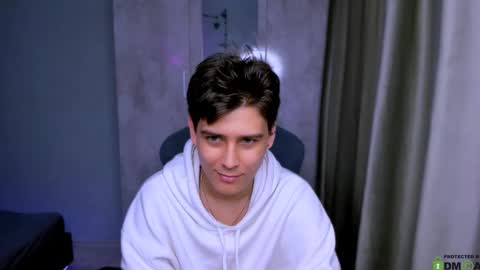 Foxicfu online show from March 1, 2025, 10:45 am