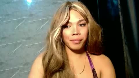 Snapshot of foxli_xx chatting on June 8, 2026, 12:03 am KITTY online show from June 8, 2026, 12:03 am