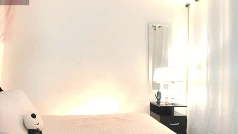 Snapshot of foxmegann chatting on January 9, 2026, 11:39 pm MeganFoxxy online show from January 9, 2026, 11:39 pm