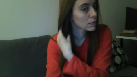 Snapshot of foxmoony chatting on January 12, 2025, 6:16 pm FoxMoony online show from January 12, 2025, 6:16 pm