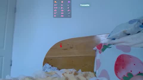 Snapshot of foxxxette18 chatting on September 26, 2025, 7:45 am Foxxxette online show from September 26, 2025, 7:45 am