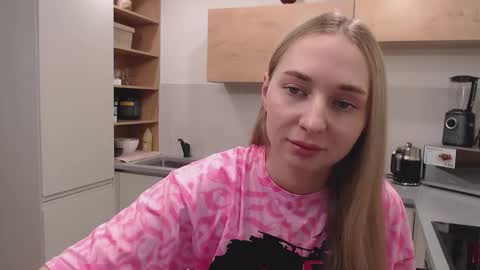 Maria online show from December 3, 2024, 9:33 am