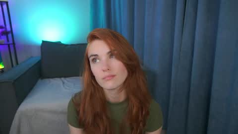 Snapshot of foxy_cute4you chatting on April 27, 2026, 6:28 pm Eva online show from April 27, 2026, 6:28 pm