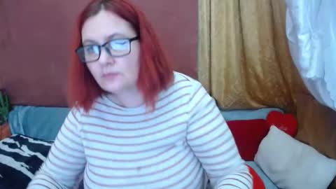 Snapshot of foxydesiree chatting on May 2, 2026, 5:29 pm foxydesiree online show from May 2, 2026, 5:29 pm