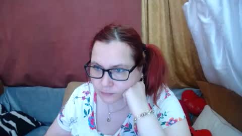 Snapshot of foxydesiree chatting on May 9, 2026, 4:17 am foxydesiree online show from May 9, 2026, 4:17 am