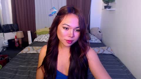 Snapshot of foxygirl_xx chatting on November 9, 2025, 8:23 am Ms. FOX online show from November 9, 2025, 8:23 am