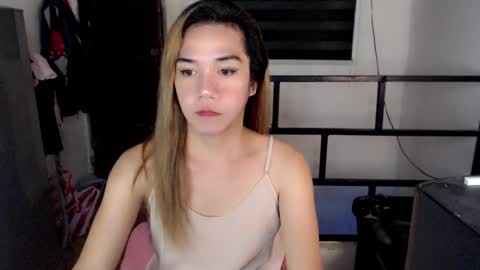 Snapshot of foxyinnocentstar chatting on December 9, 2024, 4:05 pm jenny online show from December 9, 2024, 4:05 pm