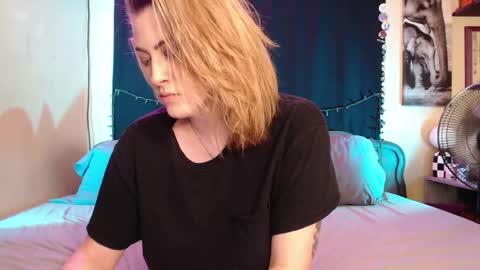 Snapshot of foxymalloryknoxy69 chatting on May 31, 2026, 7:26 am Mallory Koxx online show from May 31, 2026, 7:26 am