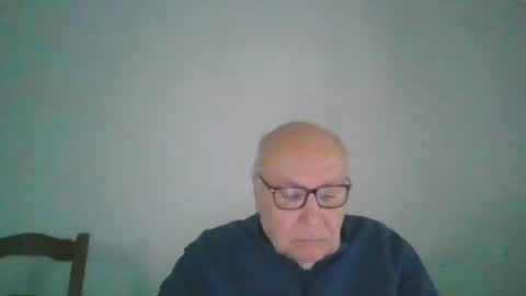 Snapshot of fra94 chatting on November 22, 2025, 2:16 pm fra94 online show from November 22, 2025, 2:16 pm
