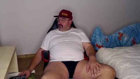 Fraboys online show from November 15, 2025, 7:27 am