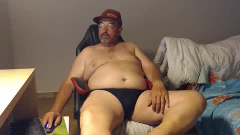Snapshot of fraboys chatting on May 25, 2026, 8:15 pm Fraboys online show from May 25, 2026, 8:15 pm