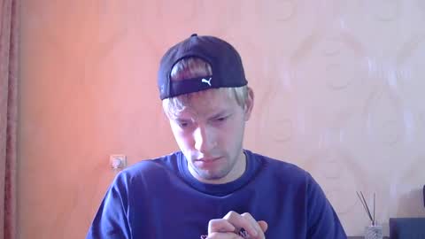 frame_tamer888 online show from May 14, 2026, 8:10 am