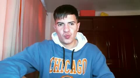 Snapshot of franccesco_699 chatting on December 14, 2024, 4:42 pm franccesco_699 online show from December 14, 2024, 4:42 pm