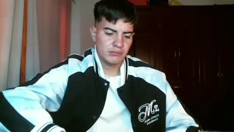 Snapshot of franccesco_699 chatting on December 23, 2024, 7:20 pm franccesco_699 online show from December 23, 2024, 7:20 pm