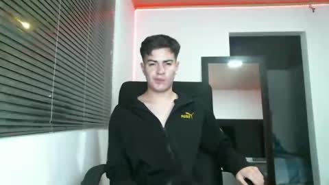 Snapshot of franccesco_699 chatting on December 26, 2024, 11:24 pm franccesco_699 online show from December 26, 2024, 11:24 pm