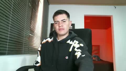 Snapshot of franccesco_699 chatting on January 27, 2025, 4:11 pm franccesco_699 online show from January 27, 2025, 4:11 pm