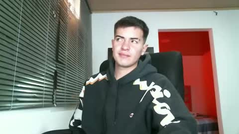 Snapshot of franccesco_699 chatting on January 31, 2025, 5:32 pm franccesco_699 online show from January 31, 2025, 5:32 pm