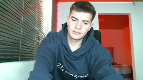 Snapshot of franccesco_699 chatting on February 19, 2025, 4:33 pm franccesco_699 online show from February 19, 2025, 4:33 pm