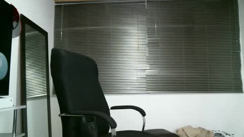 Snapshot of franccesco_699 chatting on February 28, 2025, 2:31 am franccesco_699 online show from February 28, 2025, 2:31 am