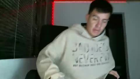 Snapshot of franccesco_699 chatting on March 3, 2025, 12:15 am franccesco_699 online show from March 3, 2025, 12:15 am