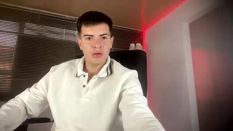 Snapshot of franccesco_699 chatting on March 3, 2025, 10:20 pm franccesco_699 online show from March 3, 2025, 10:20 pm