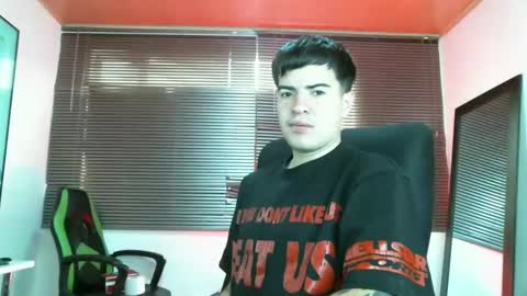 Snapshot of franccesco_699 chatting on September 10, 2025, 4:51 pm franccesco_699 online show from September 10, 2025, 4:51 pm