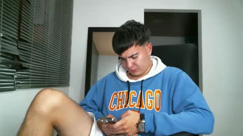 Snapshot of franccesco_699 chatting on October 3, 2025, 10:51 pm franccesco_699 online show from October 3, 2025, 10:51 pm