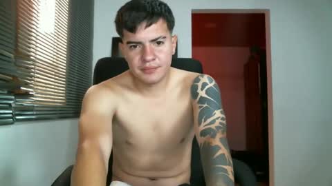 Snapshot of franccesco_699 chatting on October 4, 2025, 3:32 pm franccesco_699 online show from October 4, 2025, 3:32 pm