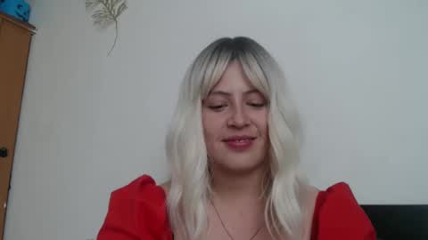 Snapshot of francescaasmith chatting on February 24, 2025, 9:09 pm Francesca online show from February 24, 2025, 9:09 pm