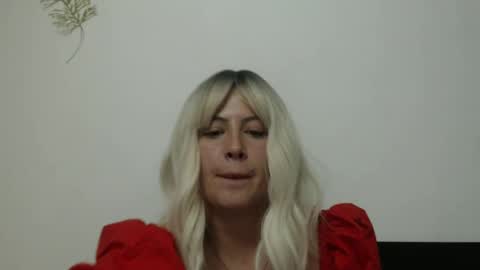 Snapshot of francescaasmith chatting on February 25, 2025, 12:25 am Francesca online show from February 25, 2025, 12:25 am