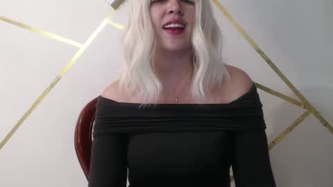 Snapshot of francescaasmith chatting on March 8, 2025, 1:39 am Francesca online show from March 8, 2025, 1:39 am