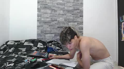  FRANCESCO   online show from March 11, 2025, 8:42 pm
