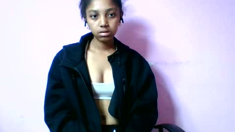 francia333068 online show from June 15, 2026, 5:42 am