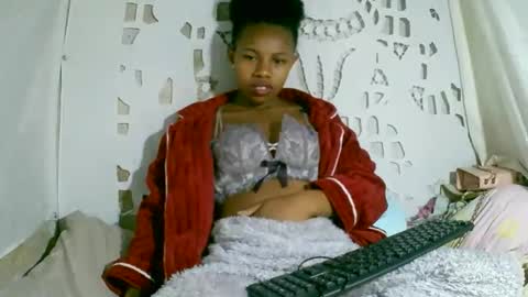 francilla online show from February 1, 2026, 9:46 pm
