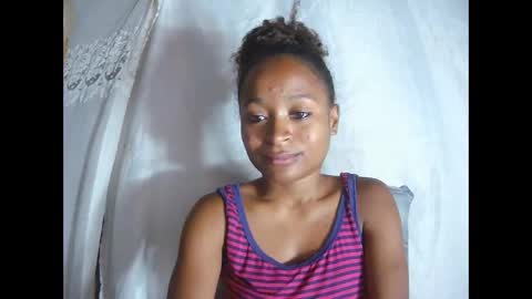 francine925426 online show from November 26, 2025, 5:36 pm