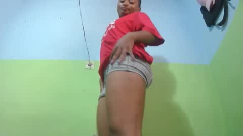 francine925426 online show from February 4, 2026, 7:25 am