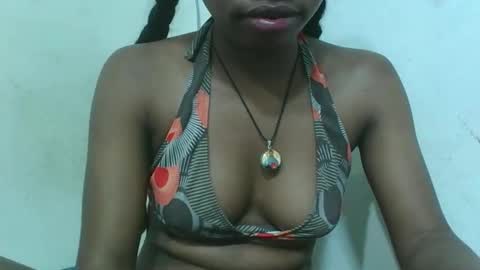 francinealdy online show from December 23, 2025, 4:54 am