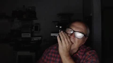 francisco727 online show from March 11, 2026, 5:02 am