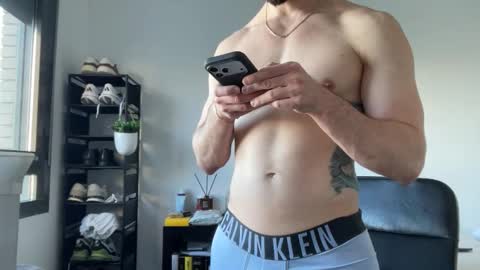 franco03952 online show from April 2, 2026, 4:59 pm