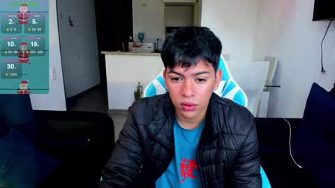 Snapshot of franco_rizzo01 chatting on December 23, 2024, 9:08 pm frank online show from December 23, 2024, 9:08 pm