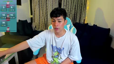 Snapshot of franco_rizzo01 chatting on December 26, 2024, 12:36 am frank online show from December 26, 2024, 12:36 am