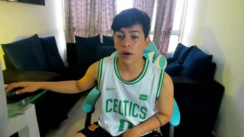 Snapshot of franco_rizzo01 chatting on January 14, 2025, 8:04 pm frank online show from January 14, 2025, 8:04 pm