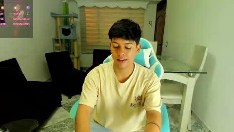 Snapshot of franco_rizzo01 chatting on September 19, 2025, 4:58 am frank online show from September 19, 2025, 4:58 am