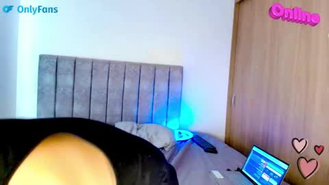 Snapshot of francobeta_11 chatting on April 14, 2026, 6:36 pm franco online show from April 14, 2026, 6:36 pm