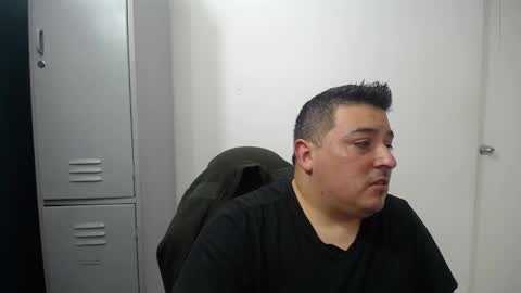 Snapshot of francoisroy chatting on September 12, 2025, 9:26 pm Juan online show from September 12, 2025, 9:26 pm
