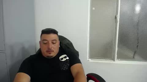 Juan online show from November 18, 2025, 10:03 pm