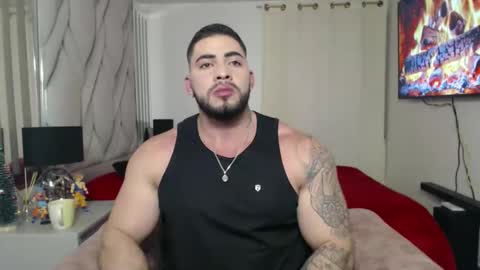 Snapshot of frank_foxx1 chatting on December 16, 2025, 2:49 am frank_foxx1 online show from December 16, 2025, 2:49 am