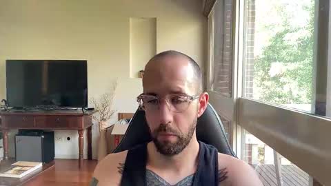 frank_perry2332 online show from April 21, 2026, 5:03 am