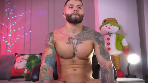 Frank Farrell. Hey remember to give me a thumbs up Ty online show from November 23, 2025, 2:22 am